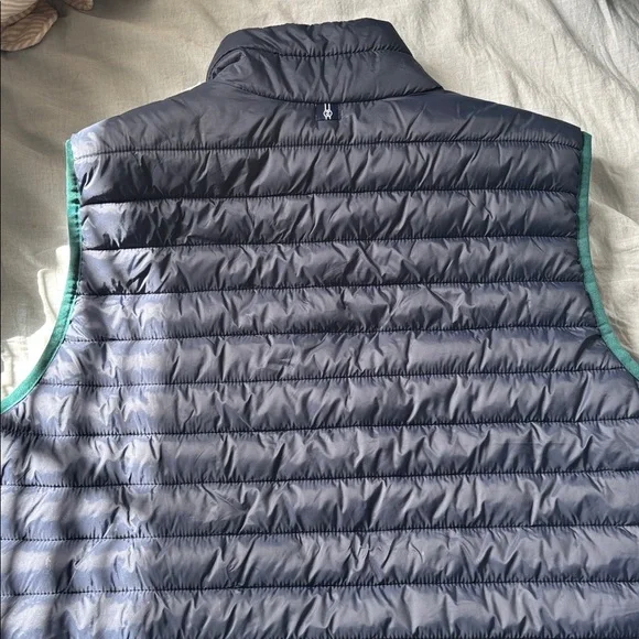 Izod Navy Quilted Puffer Vest with Green Trim - Picture 7 of 8
